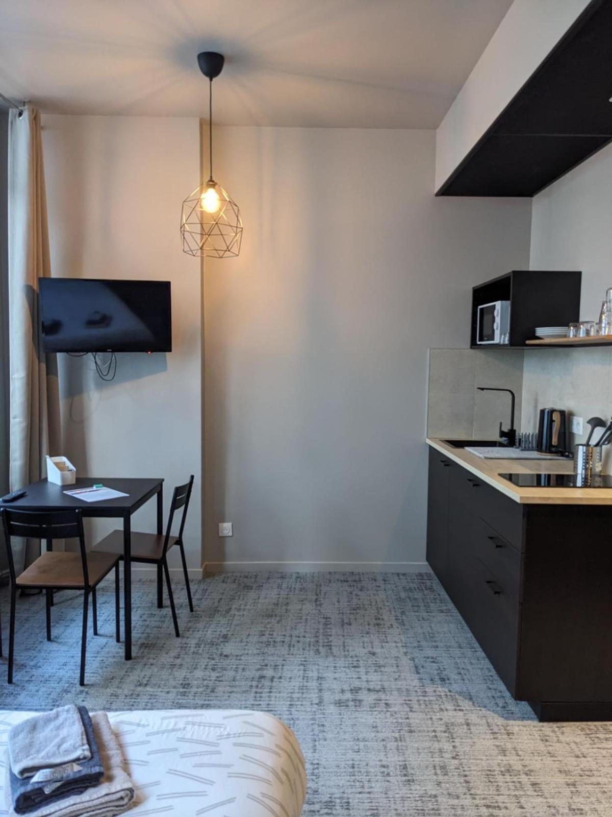 Le 12 Wifi Cosy Parking 3 Appartement Saint-Etienne  Buitenkant foto