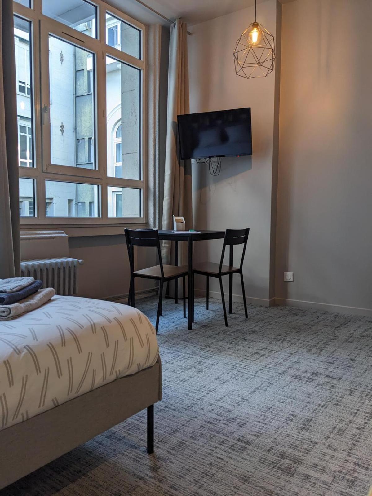 Le 12 Wifi Cosy Parking 3 Appartement Saint-Etienne  Buitenkant foto